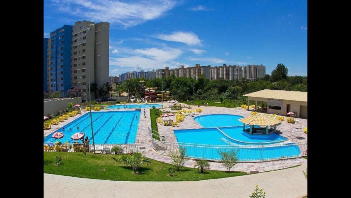Hotel Golden Dolphin Com Cafe Da Manha! Piscinas 24H Caldas Novas Dış mekan fotoğraf