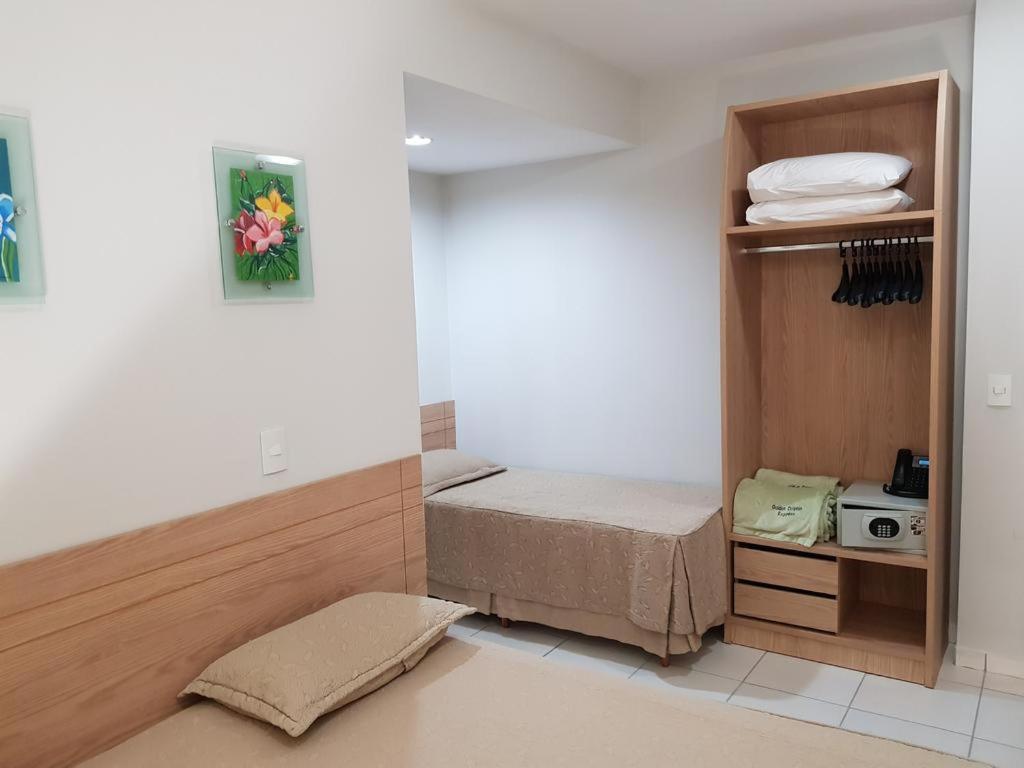 Hotel Golden Dolphin Com Cafe Da Manha! Piscinas 24H Caldas Novas Dış mekan fotoğraf