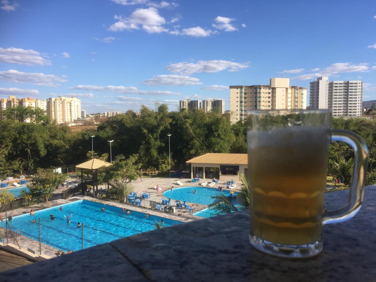 Hotel Golden Dolphin Com Cafe Da Manha! Piscinas 24H Caldas Novas Dış mekan fotoğraf