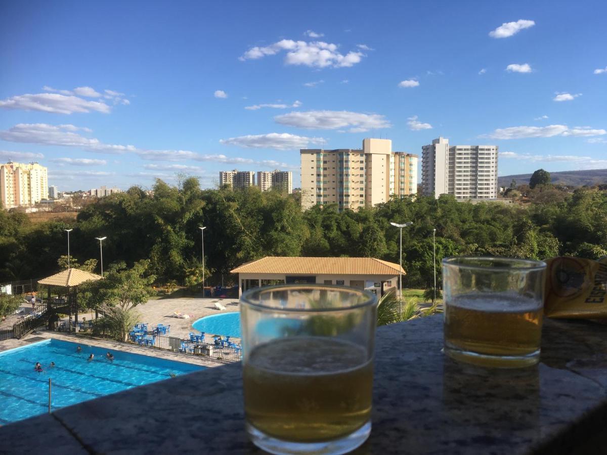 Hotel Golden Dolphin Com Cafe Da Manha! Piscinas 24H Caldas Novas Dış mekan fotoğraf